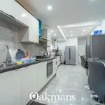 Rent 8 bedroom flat in West Midlands