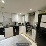 Rent 4 bedroom house in West Midlands