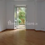 Rent 4 bedroom apartment of 110 m² in Rome