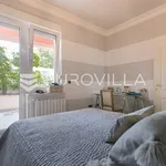 Rent 3 bedroom apartment of 200 m² in Zagreb