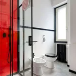 Rent 1 bedroom apartment of 50 m² in Milan