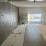 Rent 2 bedroom apartment of 85 m² in Lissone