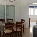 Rent 5 bedroom house of 280 m² in Alicante']