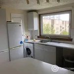 Rent 2 bedroom flat in Edinburgh