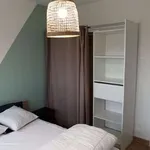 Appartement de 73 m² avec 2 chambre(s) en location à Saint-Max