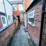 Rent 4 bedroom house in East Midlands