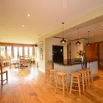 Rent 5 bedroom apartment in South East England