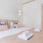 Rent 2 bedroom apartment in Lisbon