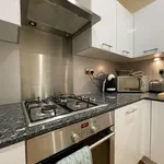 Rent 2 bedroom apartment of 60 m² in Glasgow