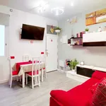 Alquilo 2 dormitorio apartamento de 50 m² en madrid