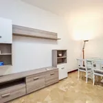 Rent 1 bedroom apartment of 80 m² in milan