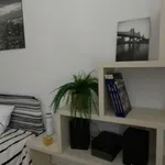 Rent a room in lisbon