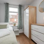 Rent 3 bedroom flat of 1001 m² in Liverpool