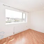 Rent 3 bedroom apartment in East Of England