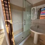 Rent 4 bedroom house of 140 m² in Roma