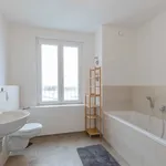 Rent 4 bedroom apartment of 21 m² in Berlin