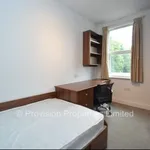 Rent 7 bedroom house in Leeds