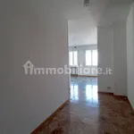 Rent 4 bedroom apartment of 93 m² in Treviso