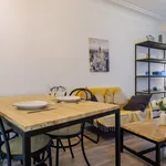 Rent 2 bedroom apartment of 39 m² in Paris