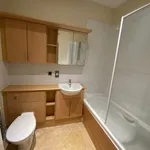 Rent 5 bedroom house in Colchester