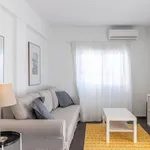 Rent 2 bedroom apartment of 62 m² in Málaga