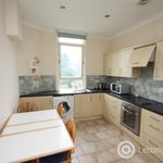 Rent 4 bedroom flat in Aberdeen