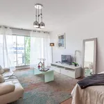 Rent 1 bedroom apartment of 44 m² in Paris