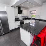 Rent 5 bedroom house in Leeds