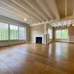 Maison de 400 m² avec 4 chambre(s) en location à Wezembeek-Oppem