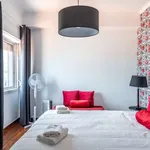 Rent 3 bedroom apartment in lisbon