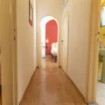 Rent 1 bedroom apartment of 70 m² in Florence