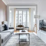 Rent 2 bedroom apartment of 62 m² in paris