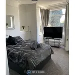 Rent 5 bedroom house in West Midlands