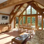 Rent 4 bedroom house in Gloucestershire