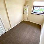 Rent 3 bedroom flat in West Midlands