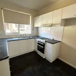 Rent 2 bedroom apartment in Melbourne