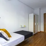 Rent a room of 130 m² in Madrid