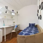 Rent a room in lisbon