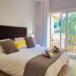 Alquilo 4 dormitorio apartamento de 230 m² en Marbella