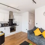 Rent 2 bedroom apartment in London