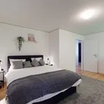 Miete 4 Schlafzimmer wohnung von 130 m² in La Chaux-de-Fonds