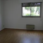 Rent 1 bedroom apartment of 33 m² in CLERMONT FERRAND