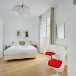 Rent 3 bedroom apartment of 60 m² in Paris