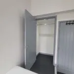 Rent 4 bedroom apartment in West Midlands