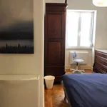 Rent 3 bedroom apartment in Lisbon