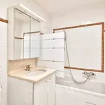 Appartement de 29 m² avec 2 chambre(s) en location à Paris