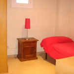 Rent a room in Barcelona']