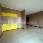 Rent 3 bedroom apartment of 86 m² in Turin