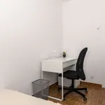 Rent a room in lisbon