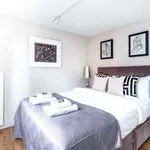 Rent 2 bedroom flat of 732 m² in London